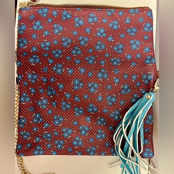 NWOT folding clutch - Picture 1 of 3